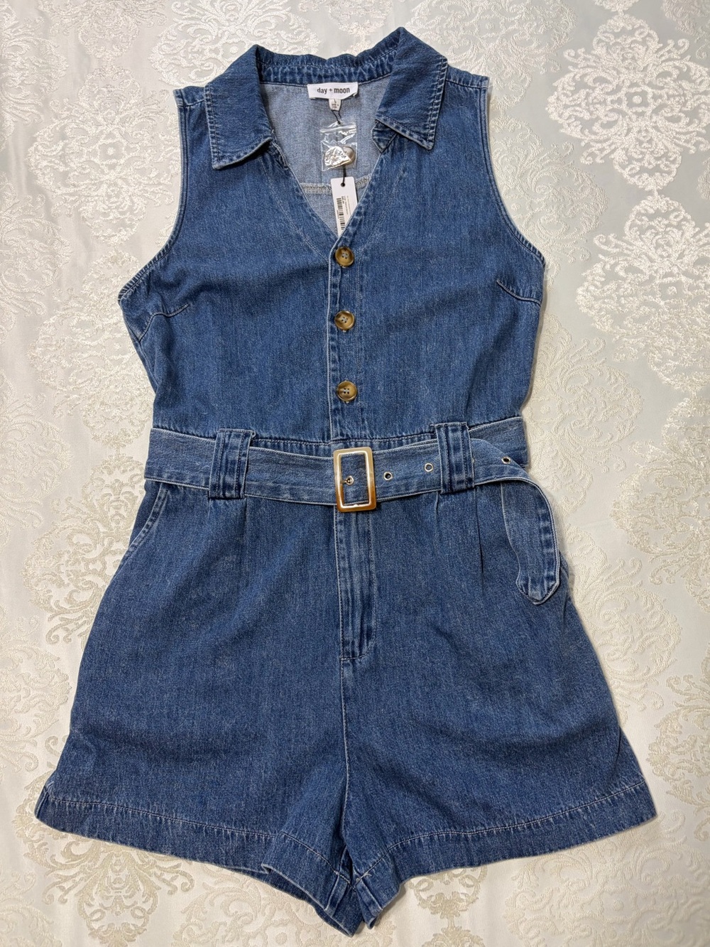 Day + Moon Belted Denim Sleeveless Romper Size Large NWT